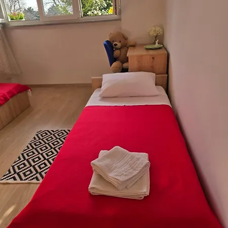 Apartment Nadalina Kraljevica
